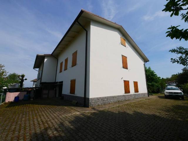 Villa in vendita a Serramazzoni MO