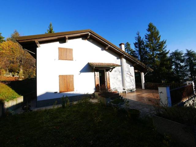 Villa in vendita a Serramazzoni MO