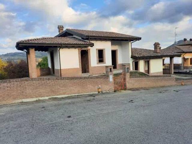 Villa in vendita a Serramazzoni MO