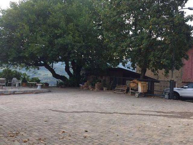 Villa in vendita a Serramazzoni MO
