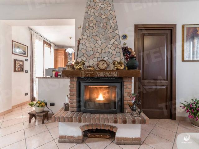 Villa in vendita a Serramazzoni MO