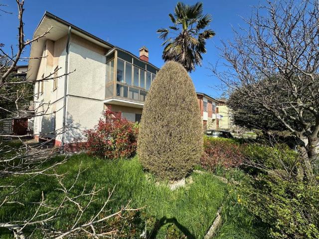 Villa in vendita a Serramazzoni MO
