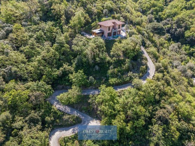Villa in vendita a Serramezzana SA