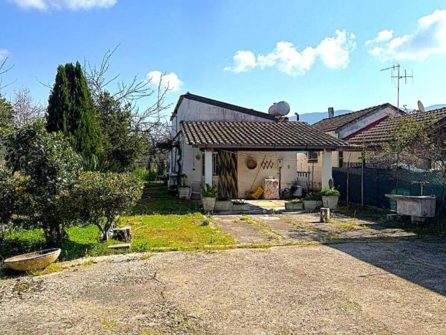 Villa in vendita a Sessa Aurunca CE