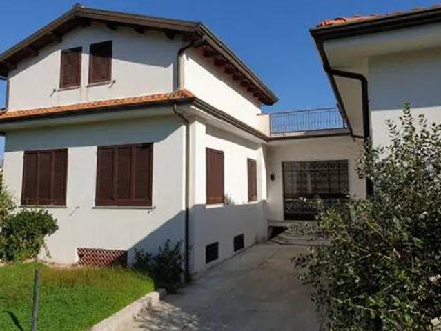 Villa in vendita a Sessa Aurunca CE