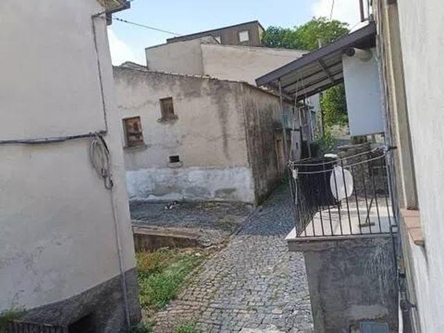 Villa in vendita a Sessano del Molise IS