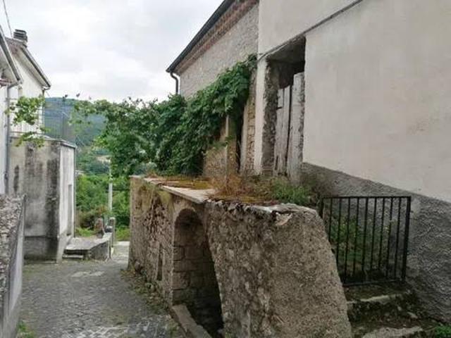 Villa in vendita a Sessano del Molise IS