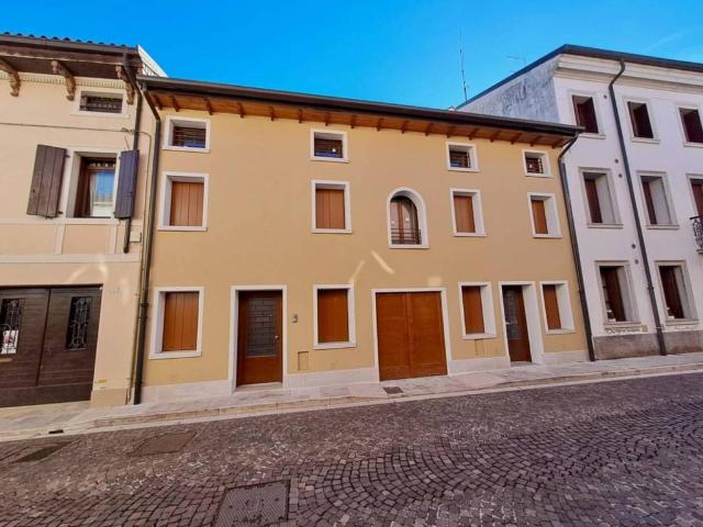 Villa in vendita a Sesto al Reghena PN