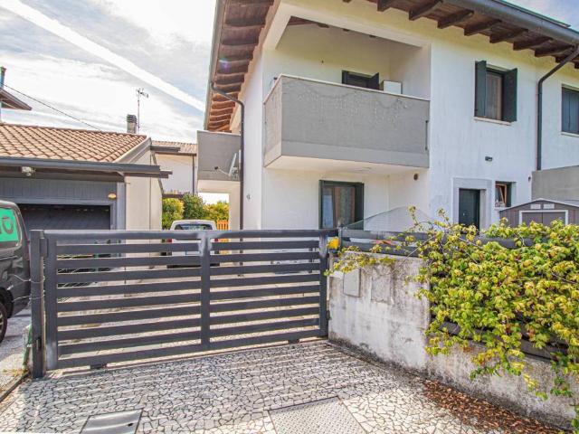 Villa in vendita a Sesto al Reghena PN