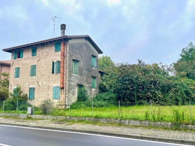Villa in vendita a Sesto al Reghena PN