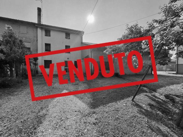 Villa in vendita a Sesto al Reghena PN