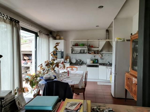 VILLA in VENDITA a SESTO FIORENTINO di 10 vani