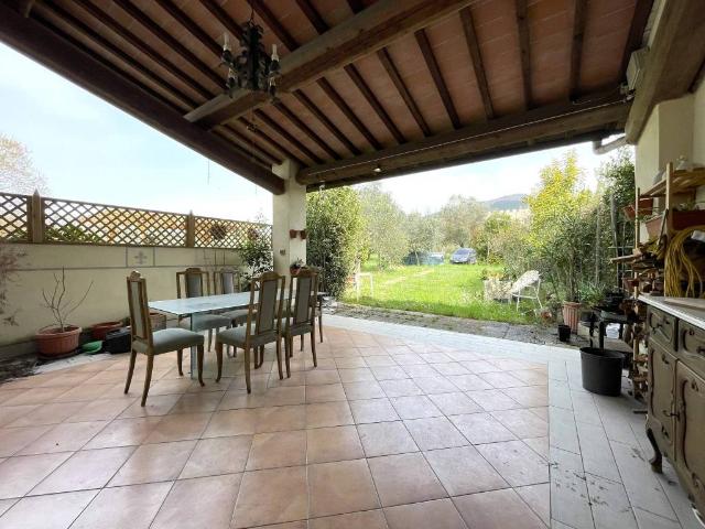 Villa in vendita a Sesto Fiorentino FI