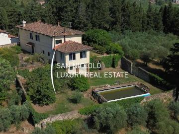 Villa in vendita a Firenze FI