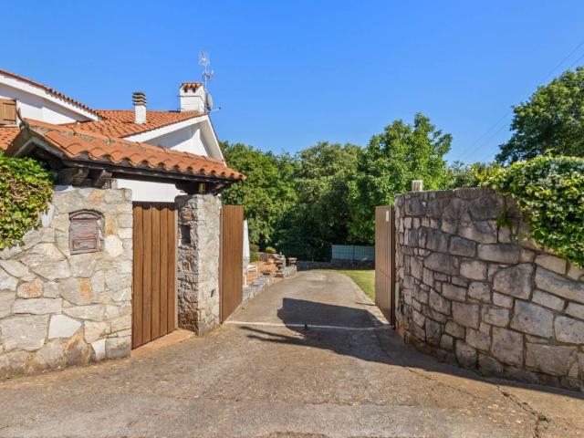 Villa in vendita a Sgonico TS