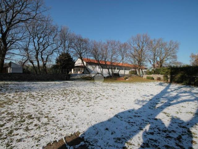Villa in vendita a Sgonico TS