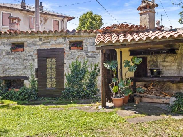Villa in vendita a Sgonico TS