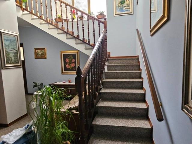 Villa in vendita a Sizzano NO
