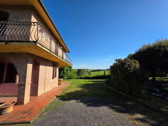 Villa in vendita a Siena