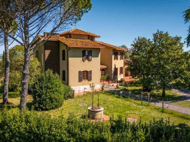Villa in vendita a Siena SI