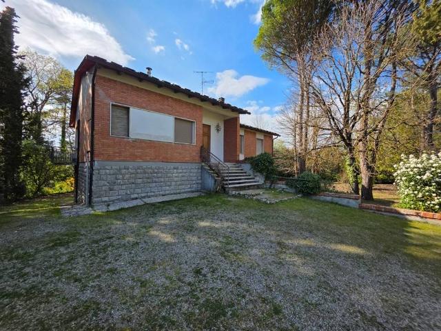 Villa in vendita a Siena SI