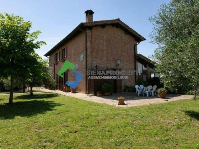 Villa in vendita a Siena SI