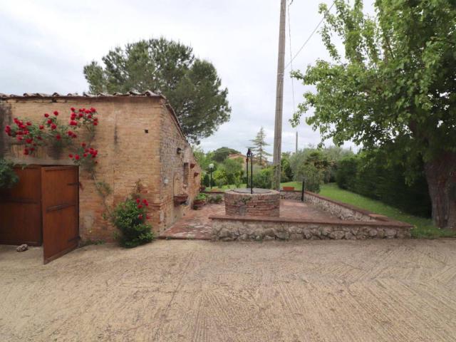 Villa in vendita a Siena SI