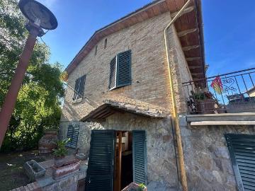 Villa in vendita a Siena SI