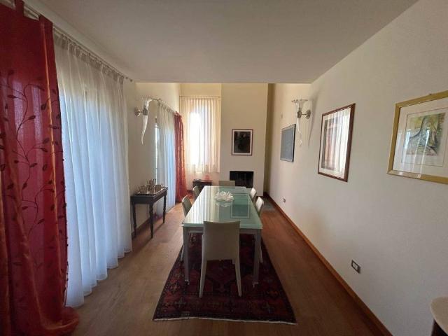 Villa in vendita a Siena SI