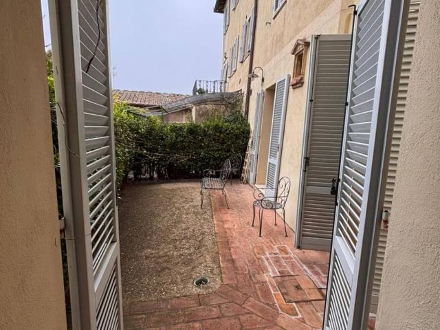 Villa in vendita a Siena SI