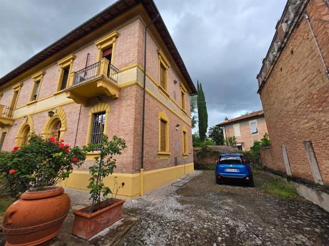 Villa in vendita a Siena SI