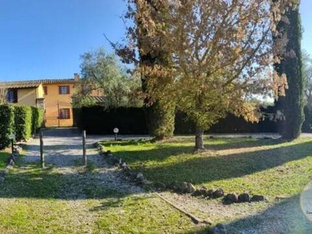 Villa in vendita a Siena SI