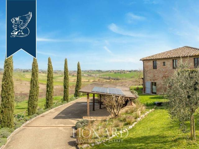 Villa in vendita a Siena SI