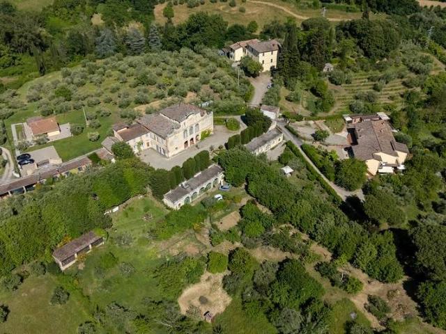Villa in vendita a Siena SI