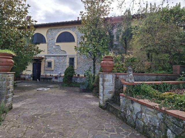 Villa in vendita a Signa FI