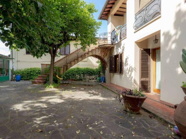 Villa in vendita a Signa FI