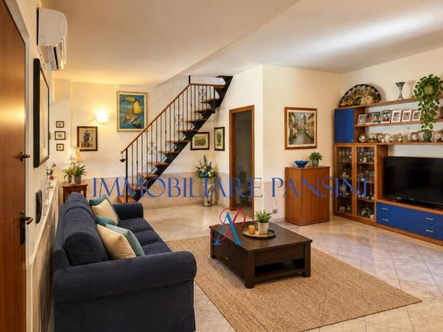 Villa in vendita a Simeri Crichi CZ