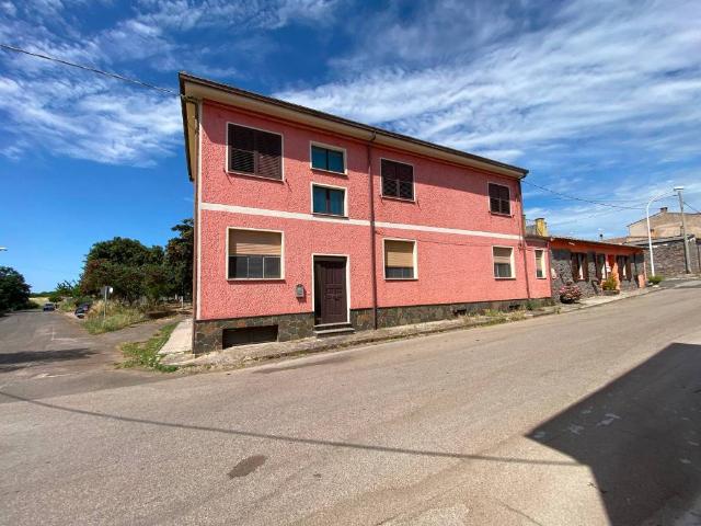 Villa in vendita a Sindia NU