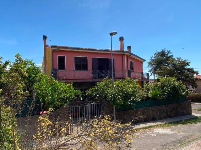 Villa in vendita a Sindia NU