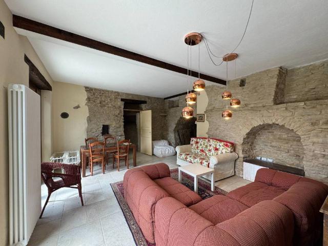 Villa in vendita a Sinio CN