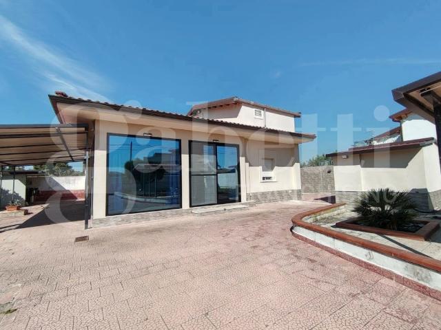 Villa in vendita a Siracusa