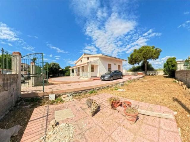 Villa in vendita a Siracusa SR