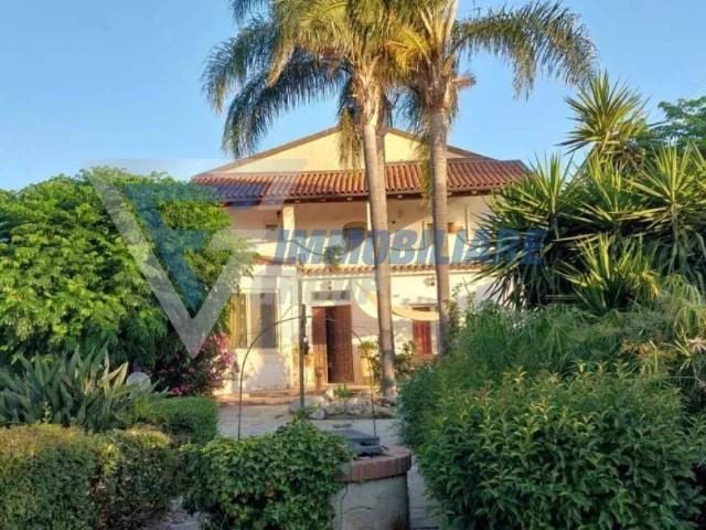 Villa in vendita a Siracusa SR
