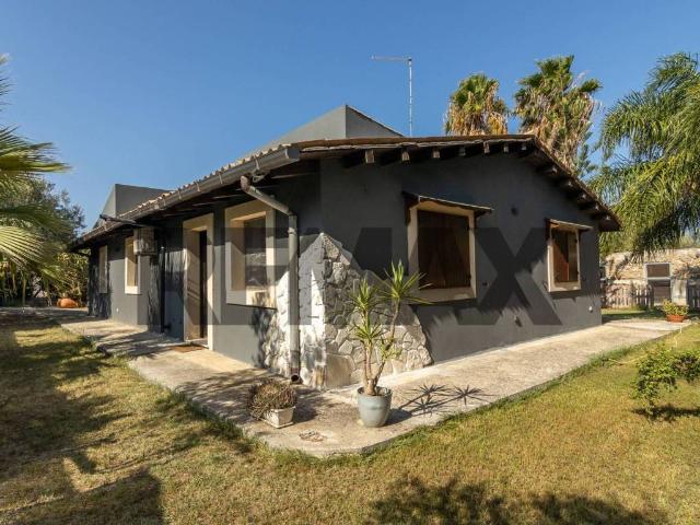 Villa in vendita a Siracusa SR