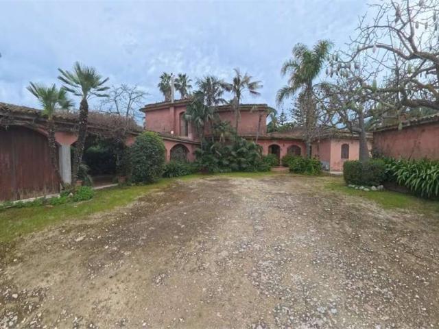 Villa in vendita a Siracusa SR