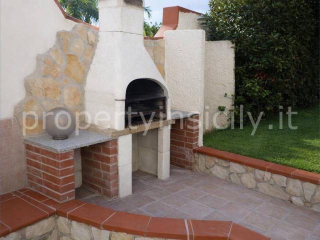 Villa in vendita a Siracusa SR