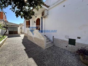 Villa in vendita a Siracusa SR