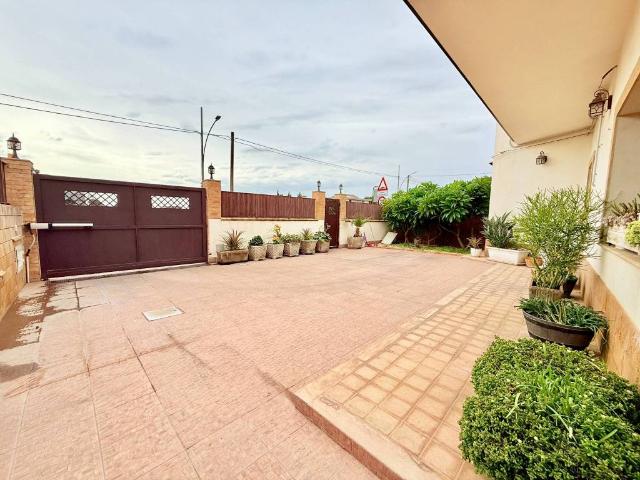 Villa in vendita a Siracusa SR