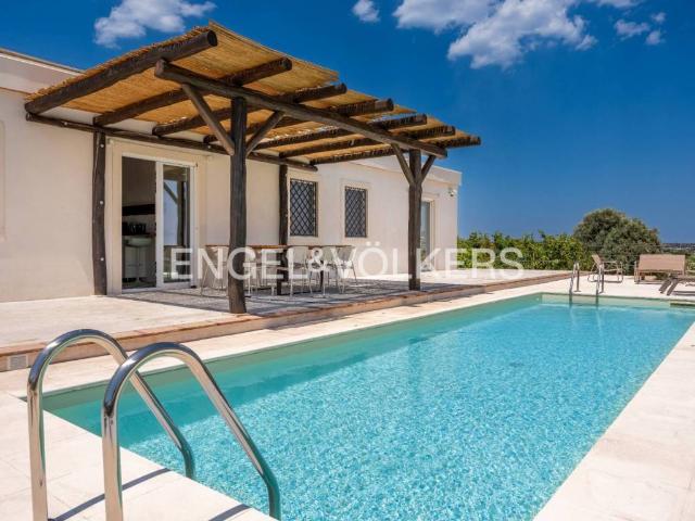Villa in vendita a Siracusa SR
