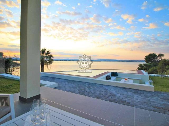 Villa in vendita a Siracusa SR
